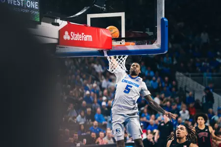 Jamiya Neal vs. UNLV