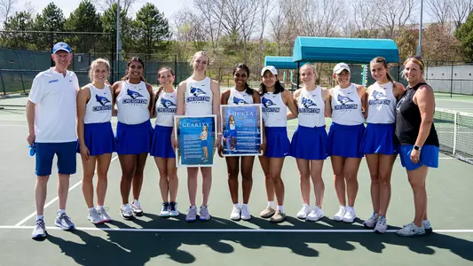 Women's Tennis Senior Day Group Shoot