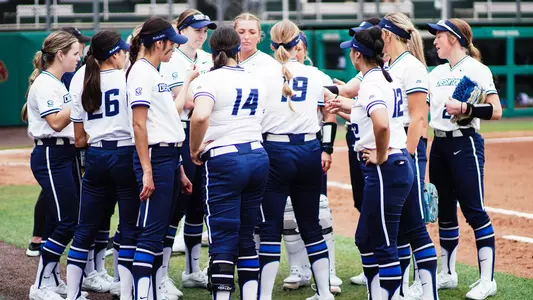 SB Team Huddle
