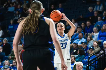 Neleigh Gessert-UNI-DB-4