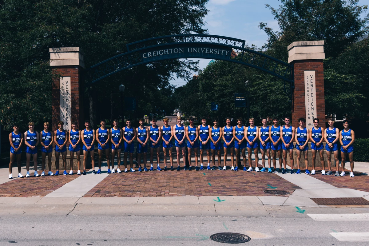2025-26 Creighton Men's Cross Country/Track Team Photo