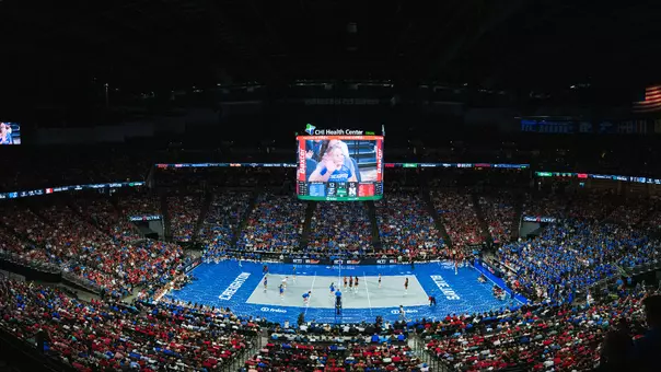 17,675 fans CHI Health Center Omaha