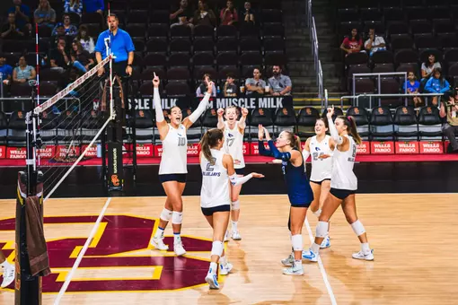 VBcelebrate Eloise Brandewie