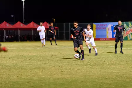 2017_10_25_MSOC_vs_Cal_State_Fullerton_8.jpg