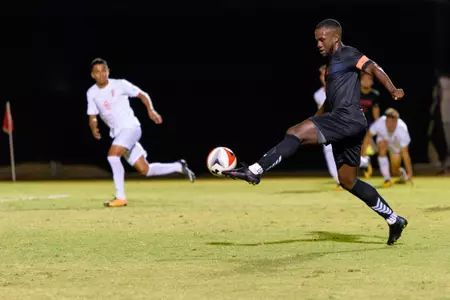 2017_10_25_MSOC_vs_Cal_State_Fullerton_9.jpg