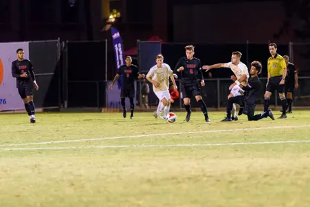 2017_11_1_MSOC_vs_Sacramento_State_37.jpg