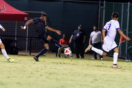 2017_10_5_MSOC_vs_UCSB_18.jpg
