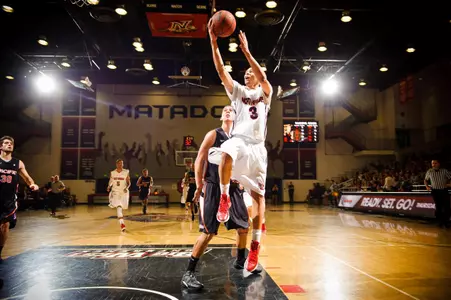 Stephan_Hicks_MBB-v-Pacific-142.jpg