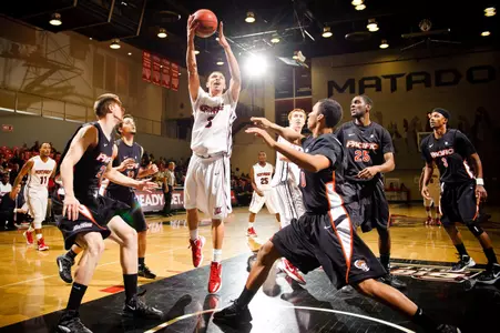 Stephan_Hicks_MBB-v-Pacific-145.jpg