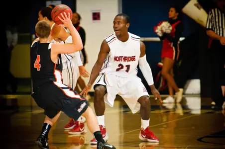 Stephen_Maxwell_MBB-v-Pacific-92.jpg