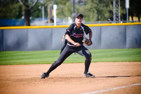 Softball_vs_North_Dakota-22.jpg