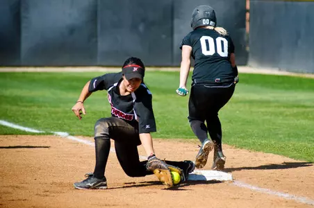 Softball_vs_North_Dakota-7.jpg