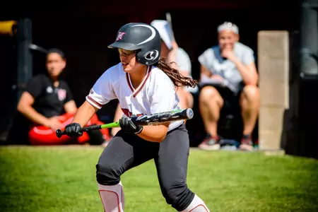Softball-v-NorthernIllinois-2013-134.jpg