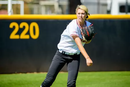 Softball-v-NorthernIllinois-2013-94.jpg