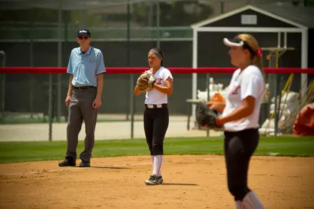 5-9-14_SoftballVsFullerton-10.jpg