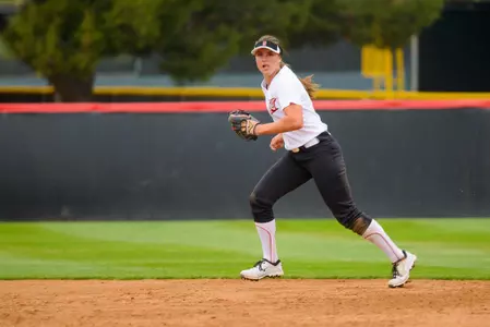 Softball-v-SacState-2015-43.jpg