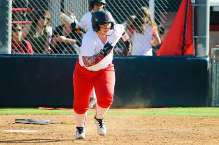 Softball-v-UCLA--4.jpg