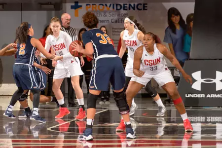 2017_1_5_WBB_vs_Cal_State_Fullerton_18.jpg
