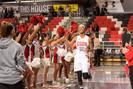 2017_1_5_WBB_vs_Cal_State_Fullerton_22.jpg