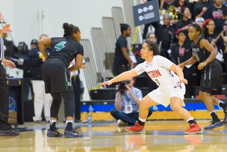 2017_3_8_WBB_vs_Hawai_89.jpg