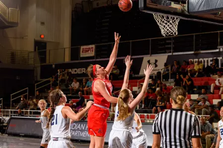 2017_10_28_WBB_vs_Masters_University.jpg