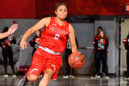 2017_10_28_WBB_vs_Masters_University_Sullivan_36.jpg