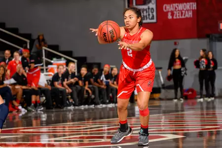 2017_10_28_WBB_vs_Masters_University_Brooks_Destiny_37.jpg