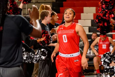 2017_10_28_WBB_vs_Masters_University_52.jpg