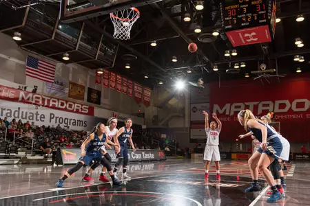 2017_3_4_WBB_vs_UC_Davis_16.jpg