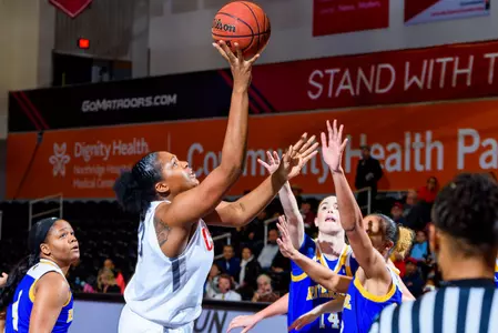 2018_1_20_WBB_vs_UC_Riverside_Fluker_Channon_31.jpg