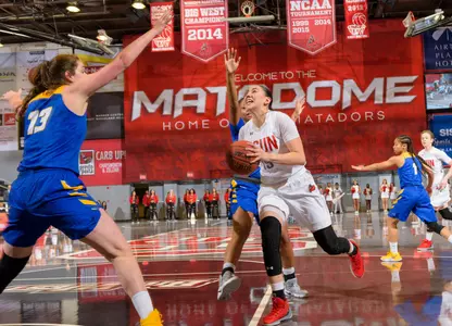 2017_1_25_WBB_vs_UC_Santa_Barbara_30.jpg