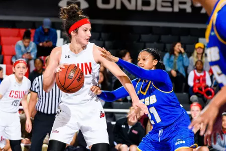 2018_1_11_WBB_vs_UC_Santa_Barbara_7.jpg