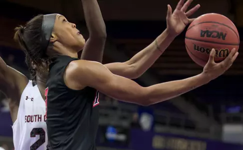 CSUN-vs-USC-NCAA-Hoops-0746.jpg