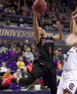 CSUN-vs-USC-NCAA-Hoops-1703.jpg