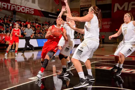 CSUN-WBB-v-Idaho-88.jpg