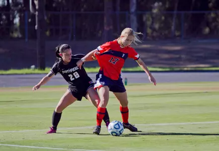 20121104_Preston_Lyndsey_vs_CalStateFullerton.jpg