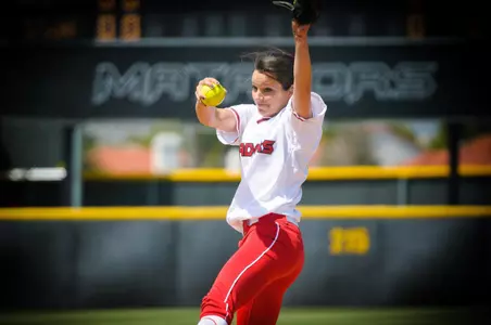 Softball-v-UC-Davis-11