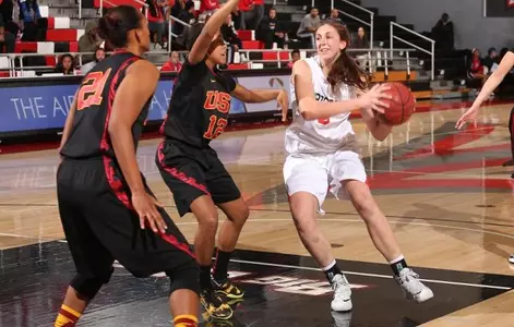 Camille Mahlknecht vs. USC 01