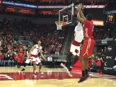Elliott_Devonte_Louisville