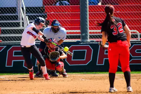 Softball-v-NorthernIllinois-2013-042