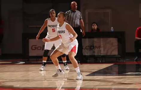 2013_11_29_White_Hayley_vs_Santa_Clara_211