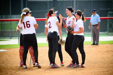 Softball-v-Harvard-2014-69