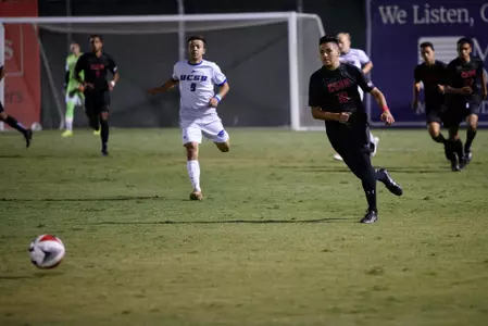 Michael Flores vs UCSB