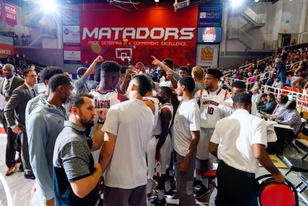 Men's Basketball Huddle vs. LMU