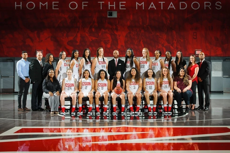 2017-18 WBB Team