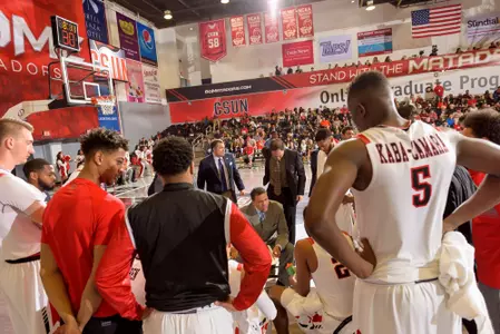 CSUN MBB Huddle
