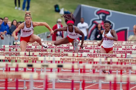 100HurdleFinalsSH01.jpg