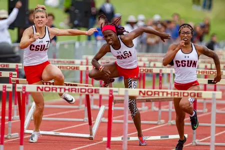 100HurdleFinalsSH03.jpg