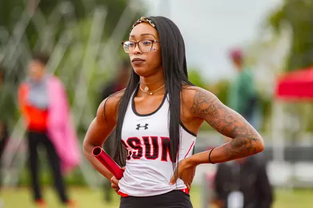 CourtneyRobinsonSH01