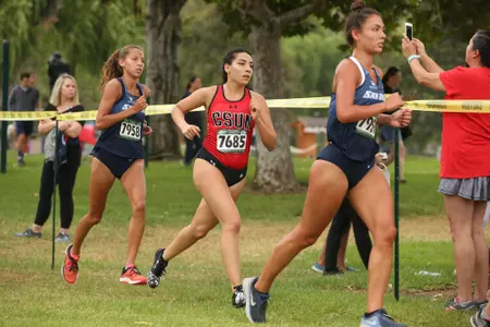 Katie_Alvarenga_18_action1